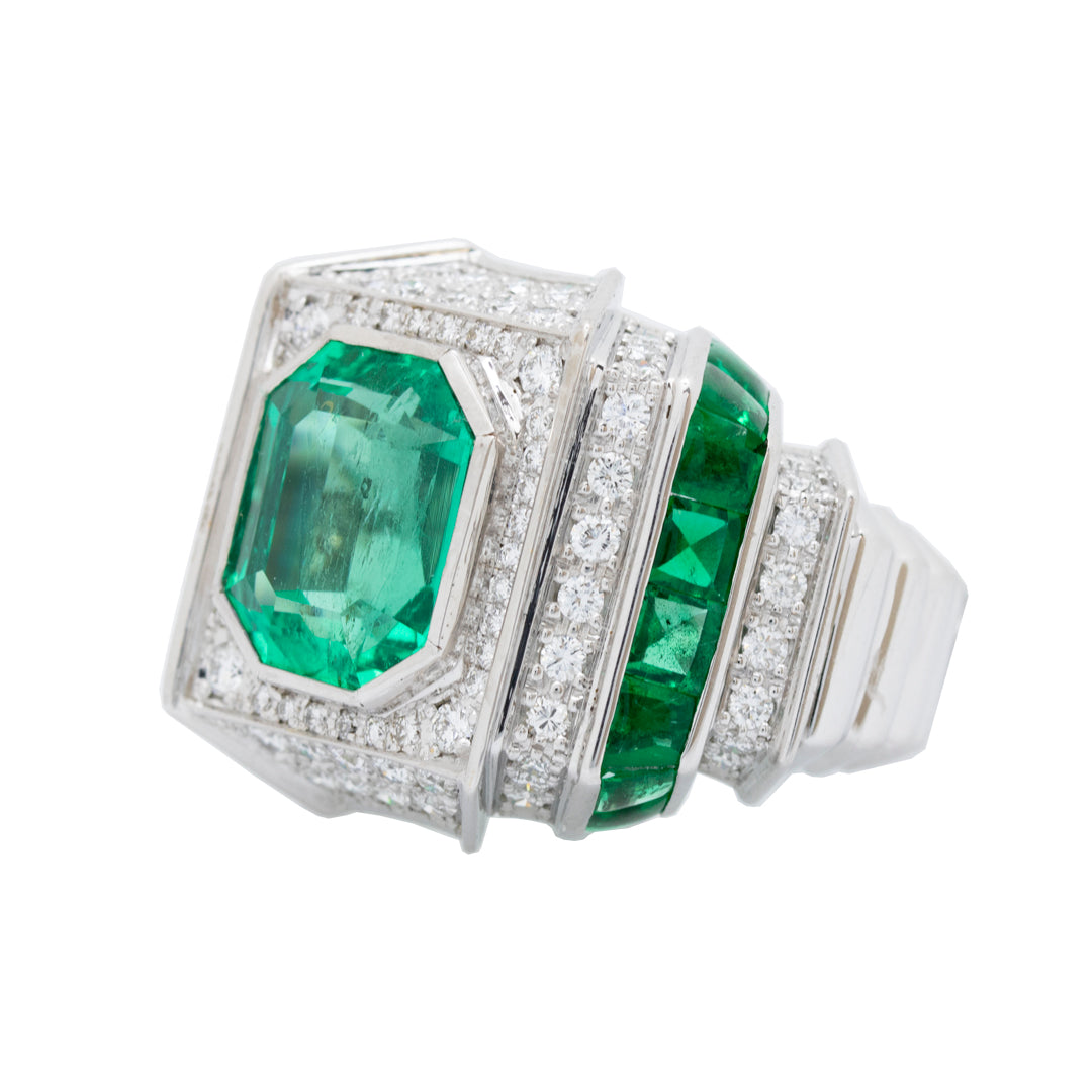 Columbian Emerald & Diamonds Ring