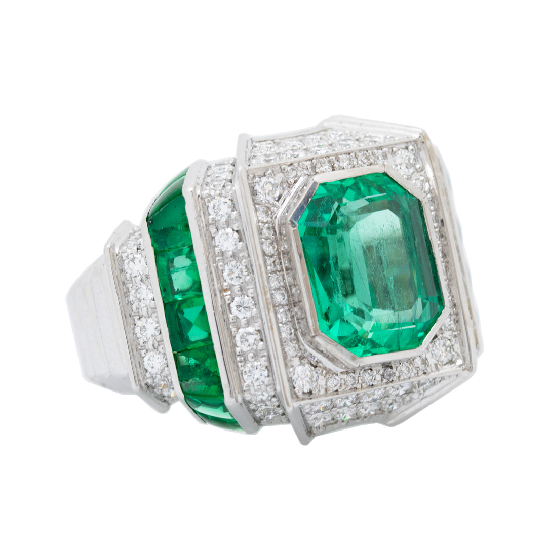 Columbian Emerald & Diamonds Ring