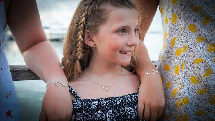 Hook Heart Necklace Mini (16.5" to 18.5" adjust)