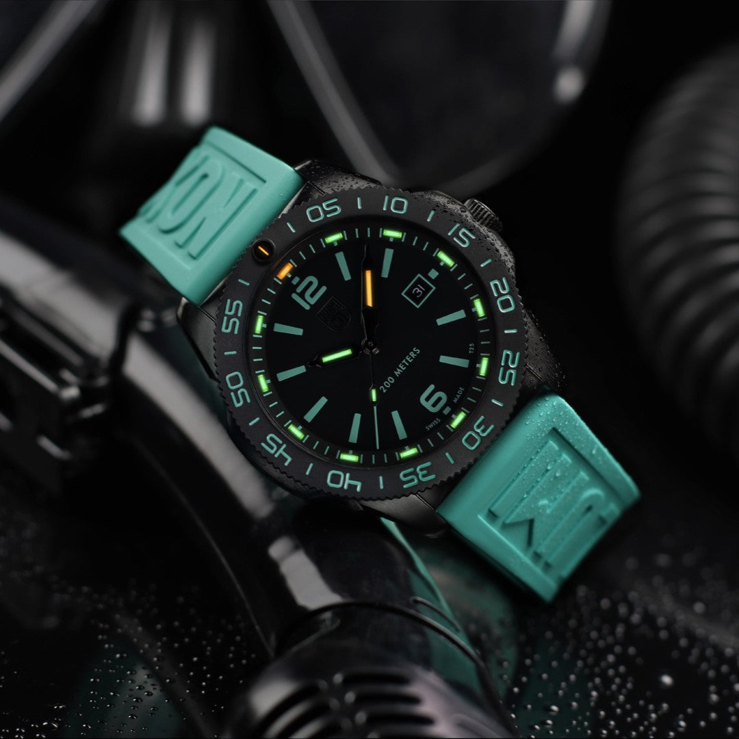 Luminox Pacific Diver Transformative Teal Limited Edition - XS.3124.N