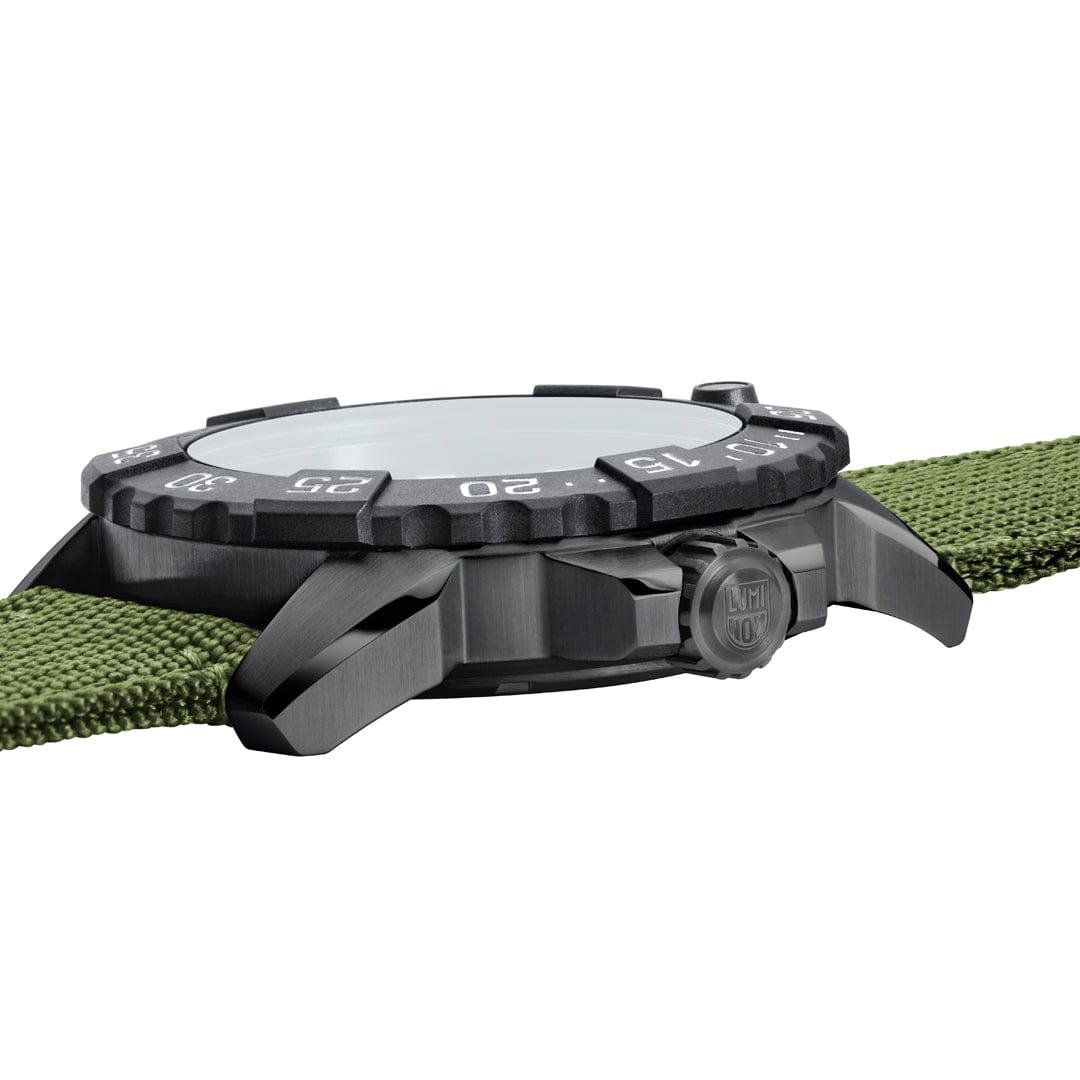 VOLITION AMERICA 3250 Series, 45 mm, Military Watch - XS.3251.CB.VOL