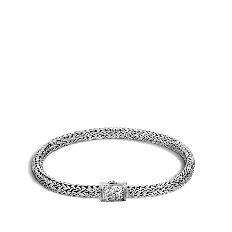Classic Chain Bracelet with Diamonds