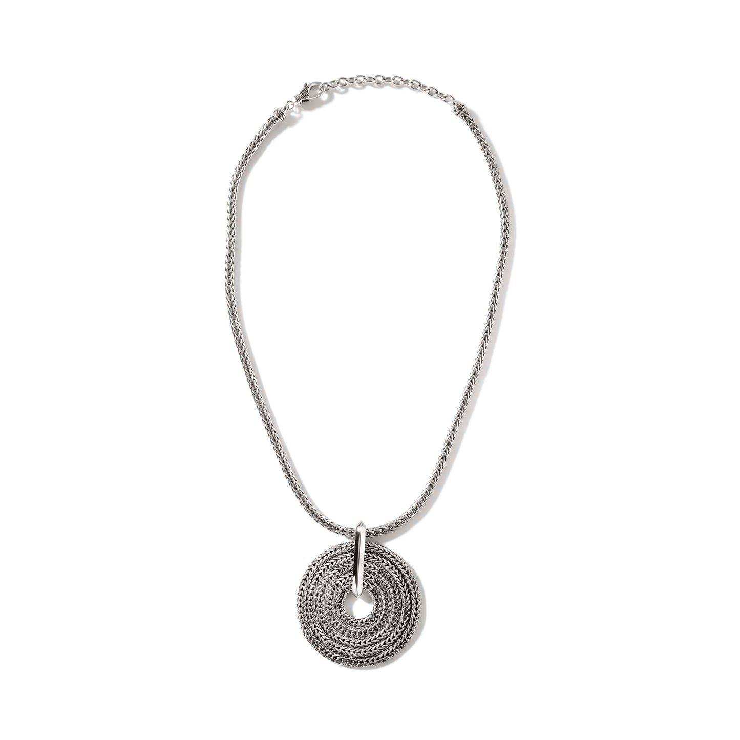 Rata Chain Pendant Necklace
