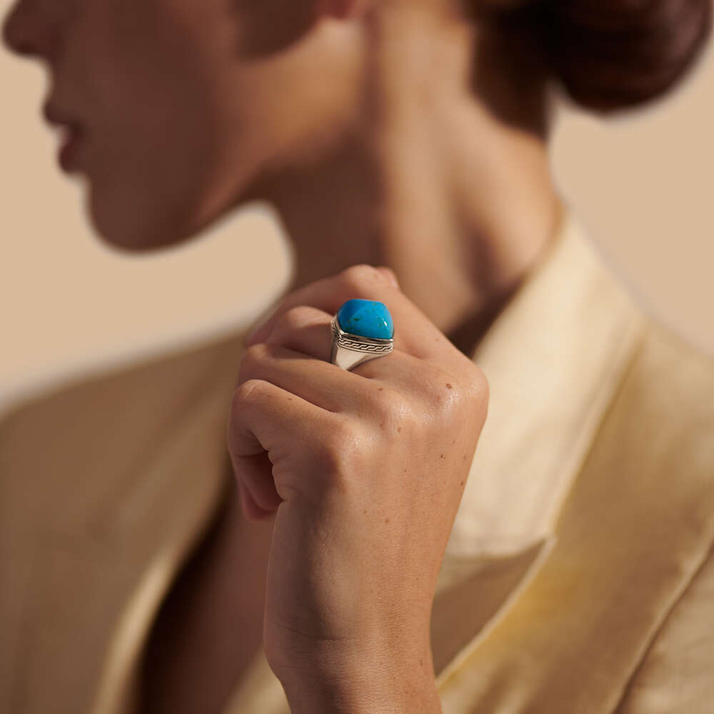 Classic Chain Sugarloaf Ring with Turquoise